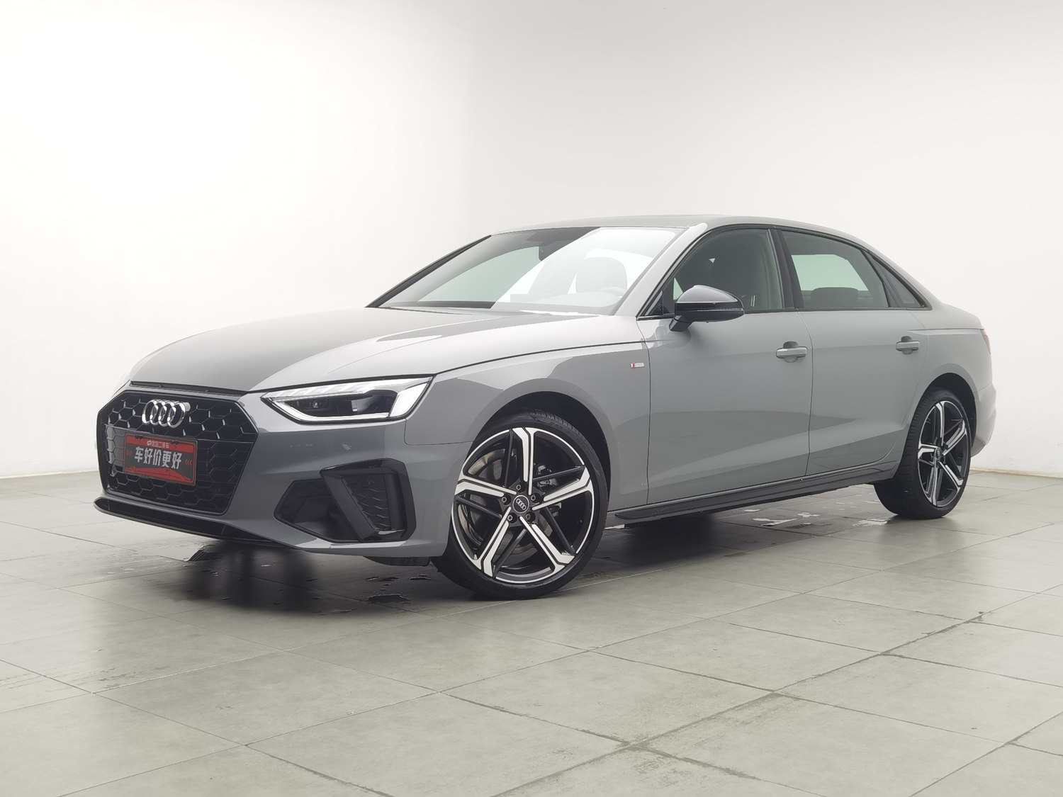 Used Audi A4L 2025 2.0 AT
