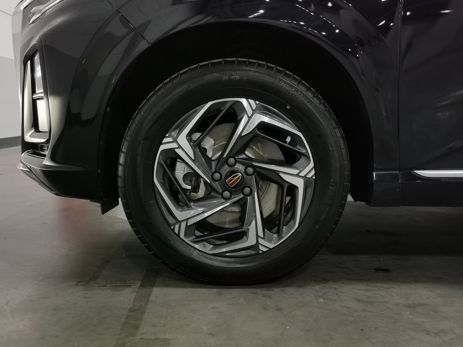Used Hongqi HS3 2023 1.5 AT