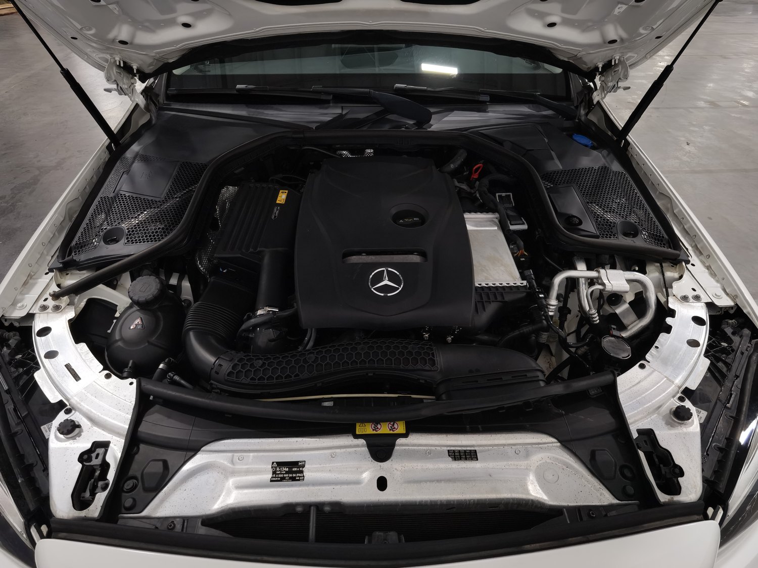 Used Mercedes-Benz C-Class 2019 1.6 AT