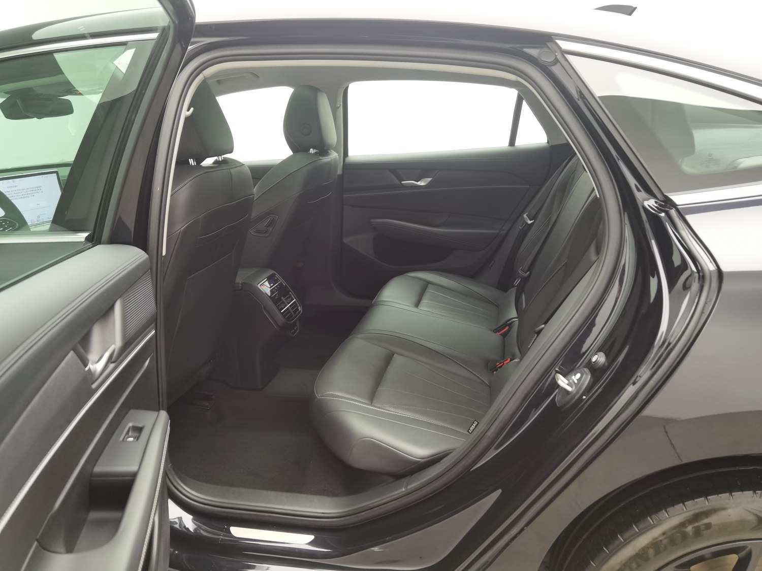 Used Volkswagen Passat 2025 1.5 AT