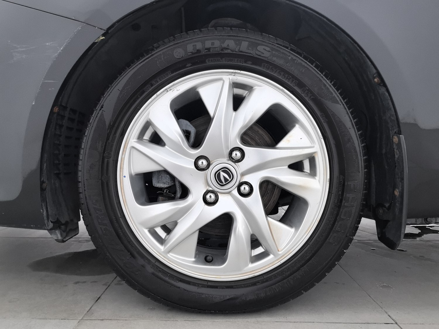 Used Changan Alsvin V5 2012 1.5 MT