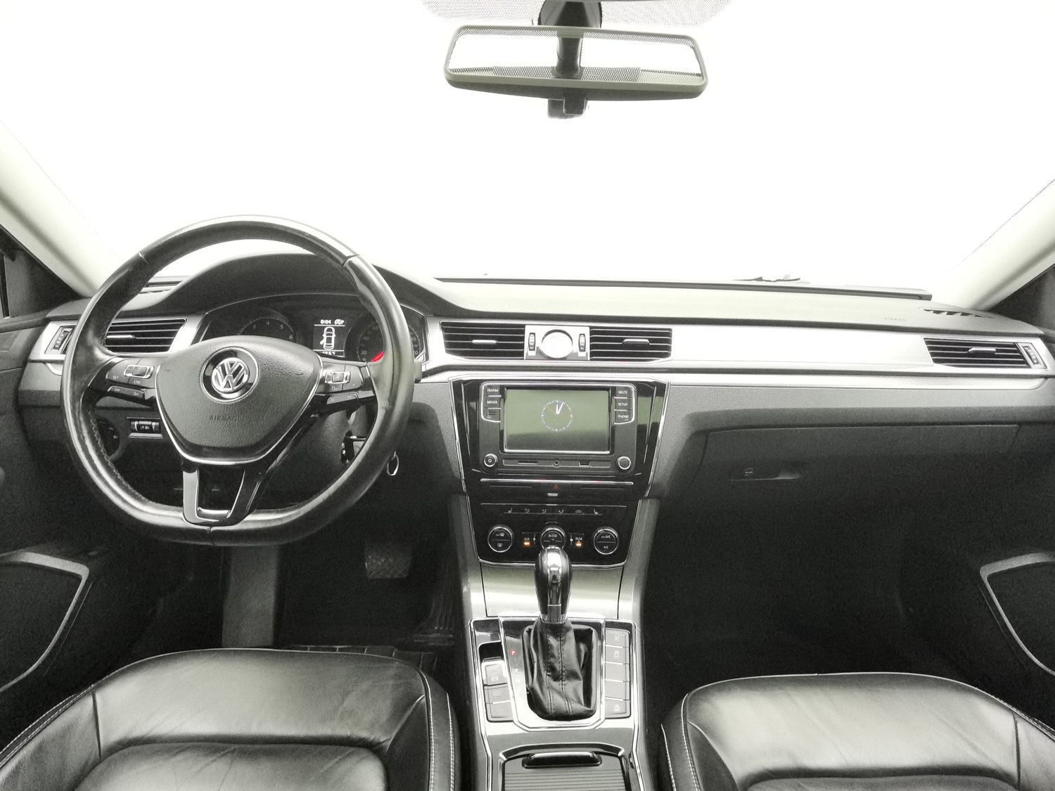 Used Volkswagen Passat 2016 1.4 AT