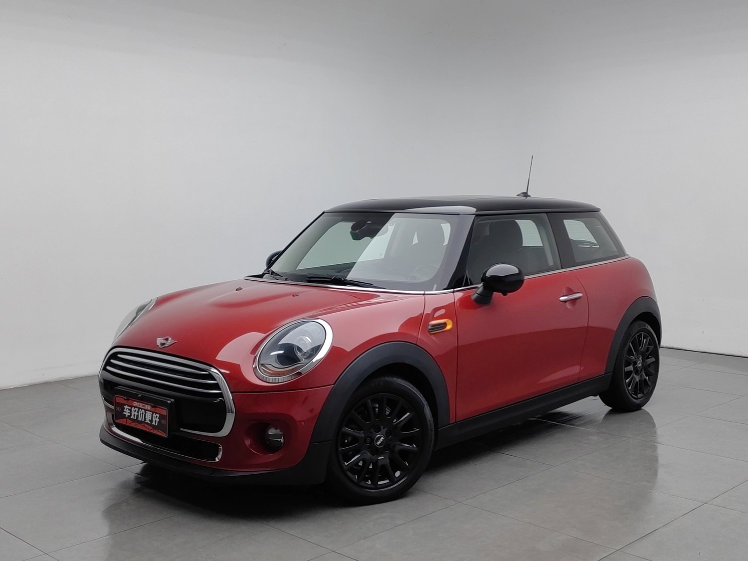 Used MINI MINI 2016 1.5 AT