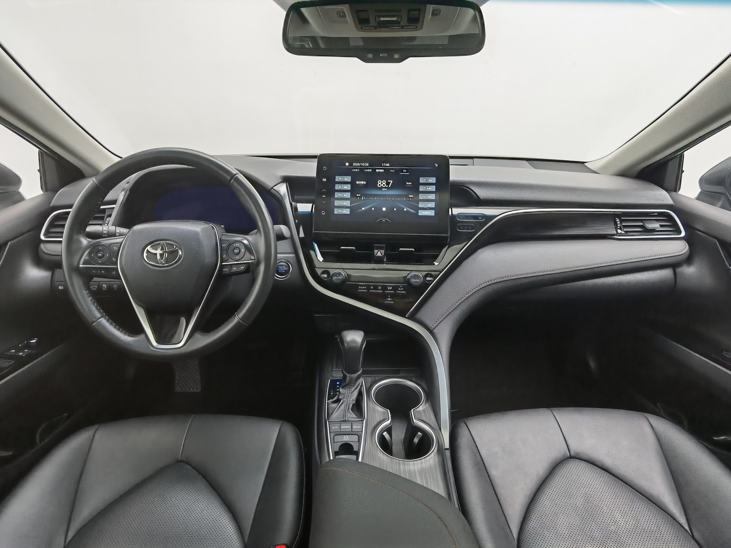Used Toyota Camry 2021 2.5 AT