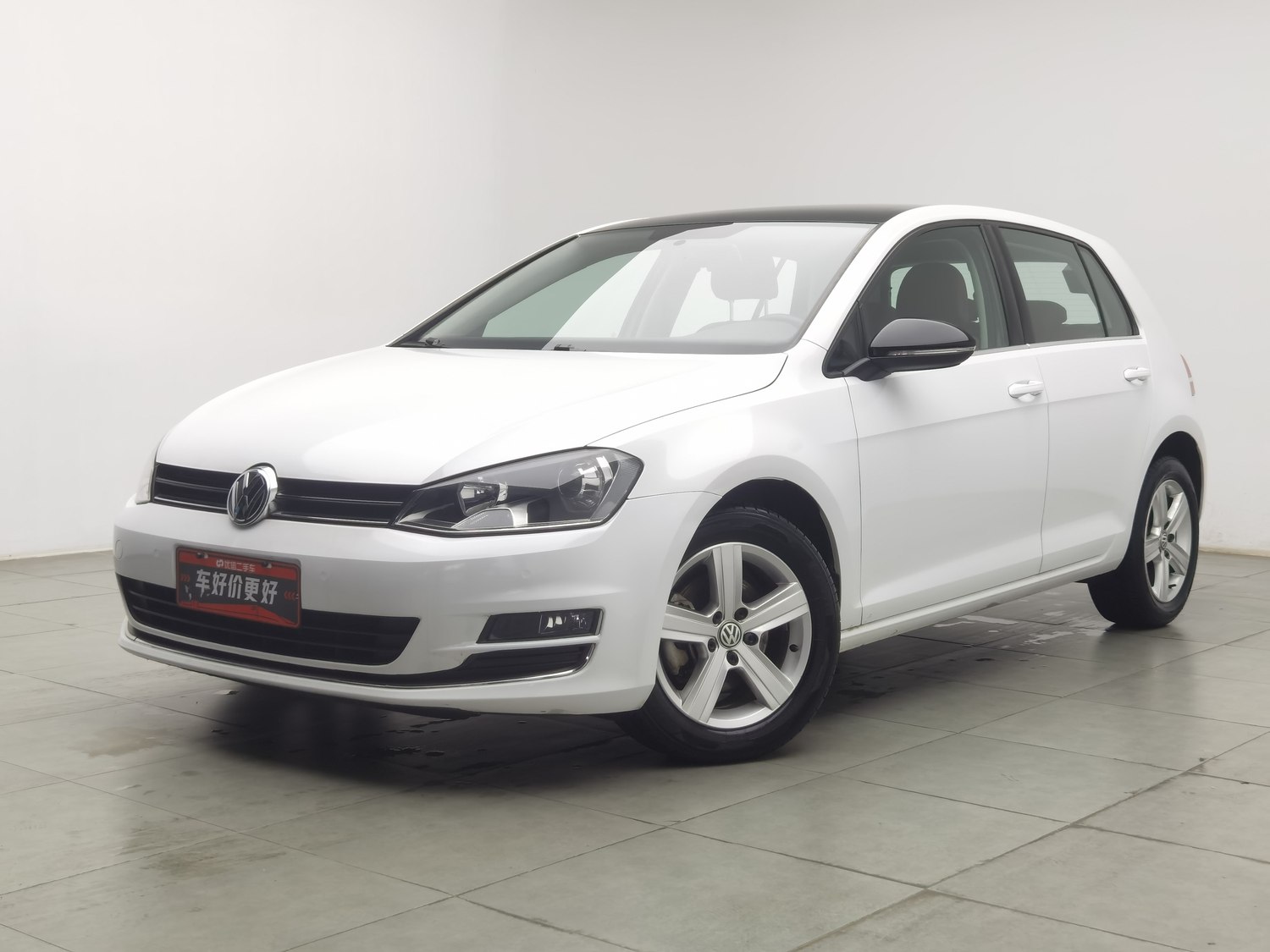 Used Volkswagen Golf 2017 1.4 AT