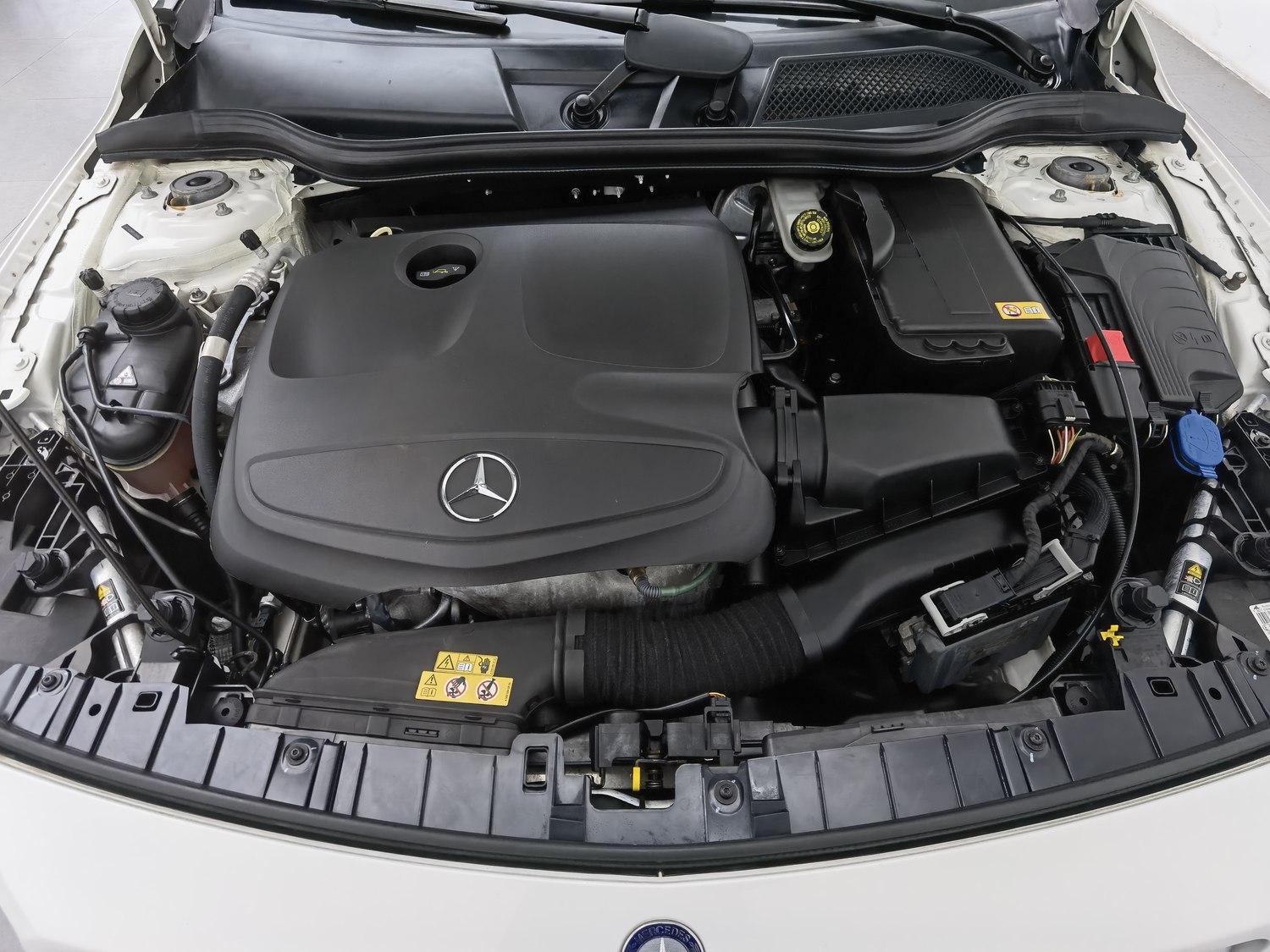 Used Mercedes-Benz GLA 2015 1.6 AT