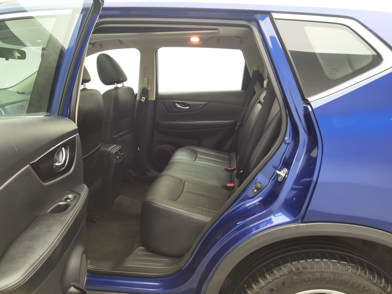 Used Nissan X-Trail 2017 2.0 AT