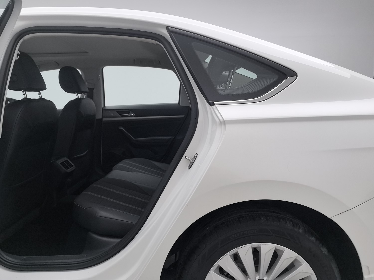 Used Volkswagen Lavida 2022 1.4 AT