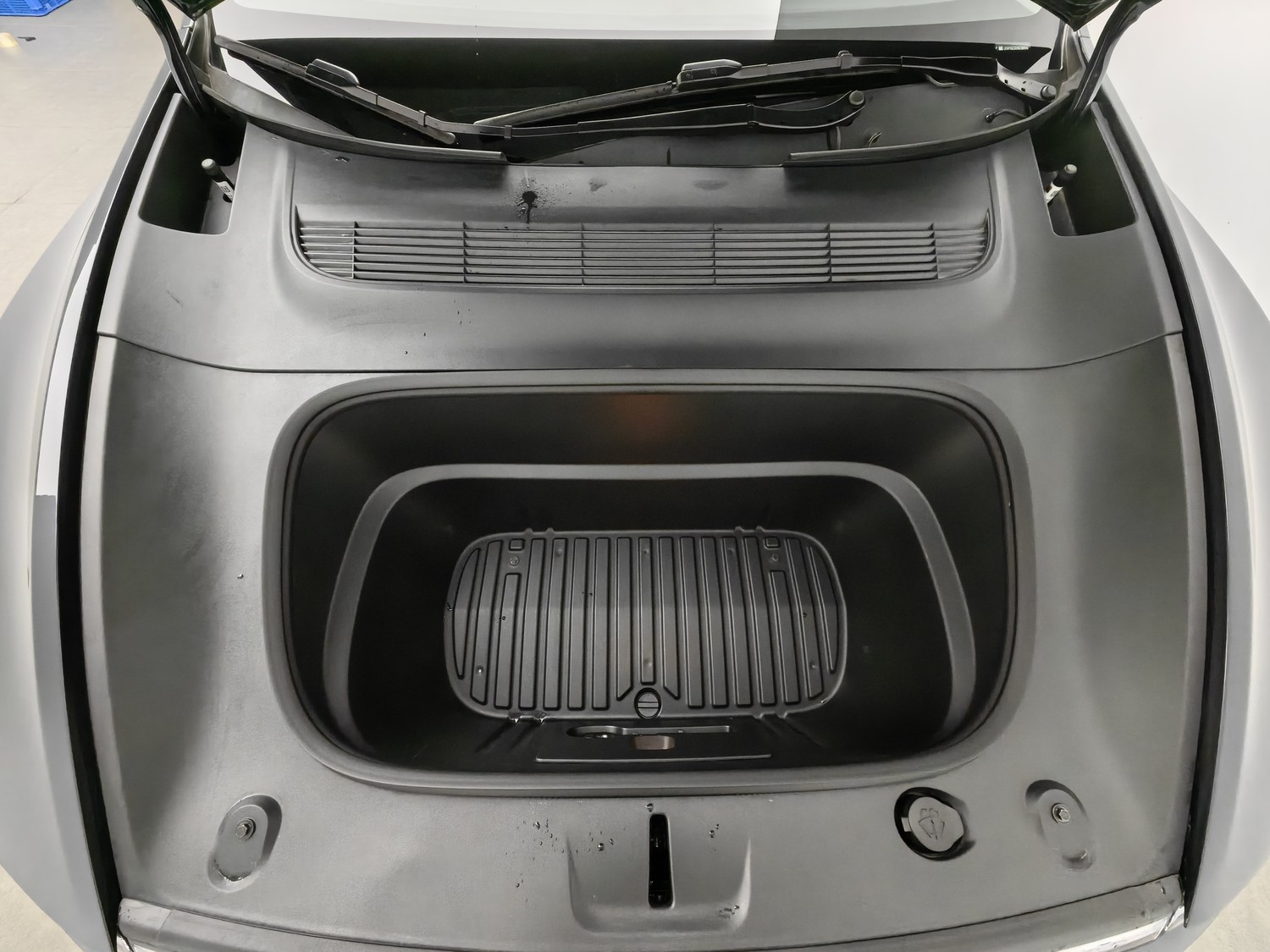 Used Tesla Model Y 2025