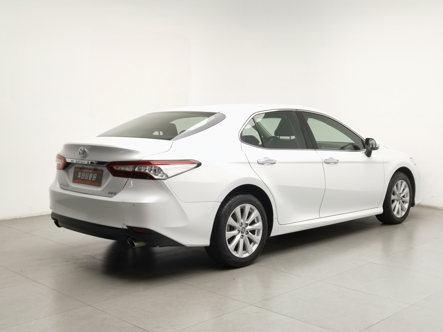 Used Toyota Camry 2019 2.0 AT