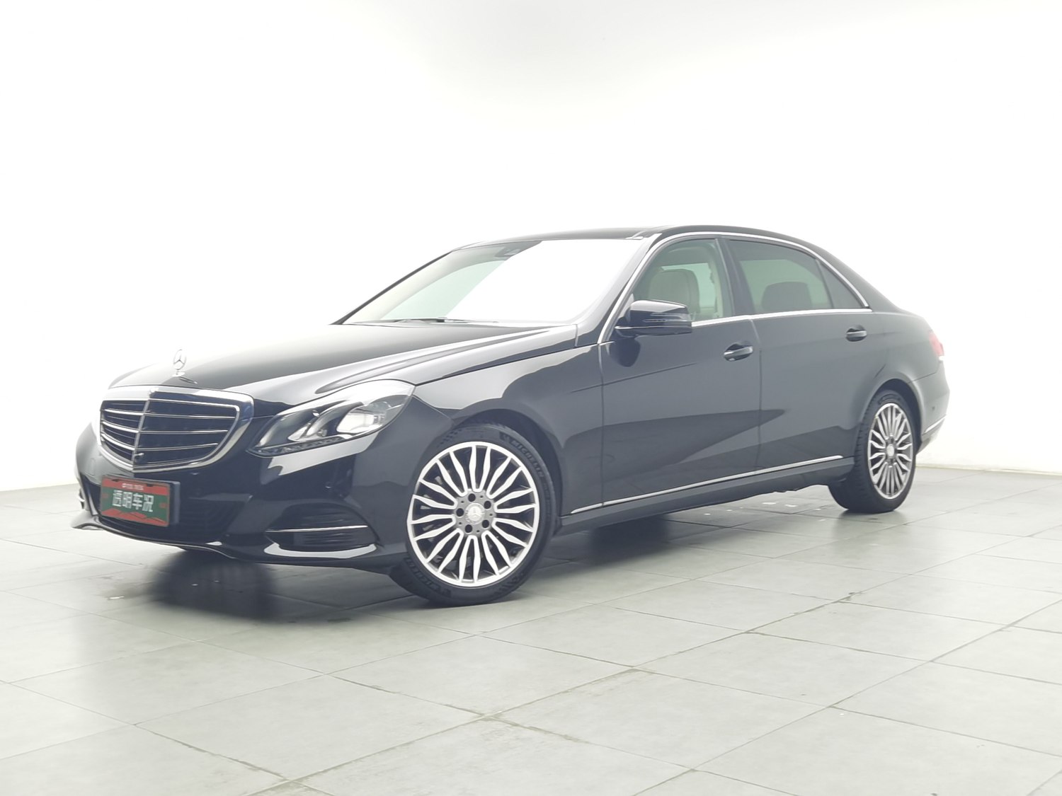 Used Mercedes-Benz E-Class 2015 3.0 AT