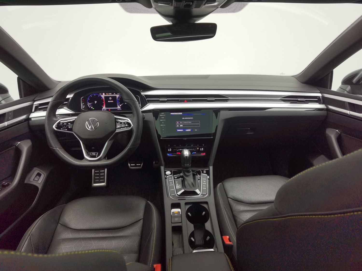 Used Volkswagen CC 2024 2.0 AT