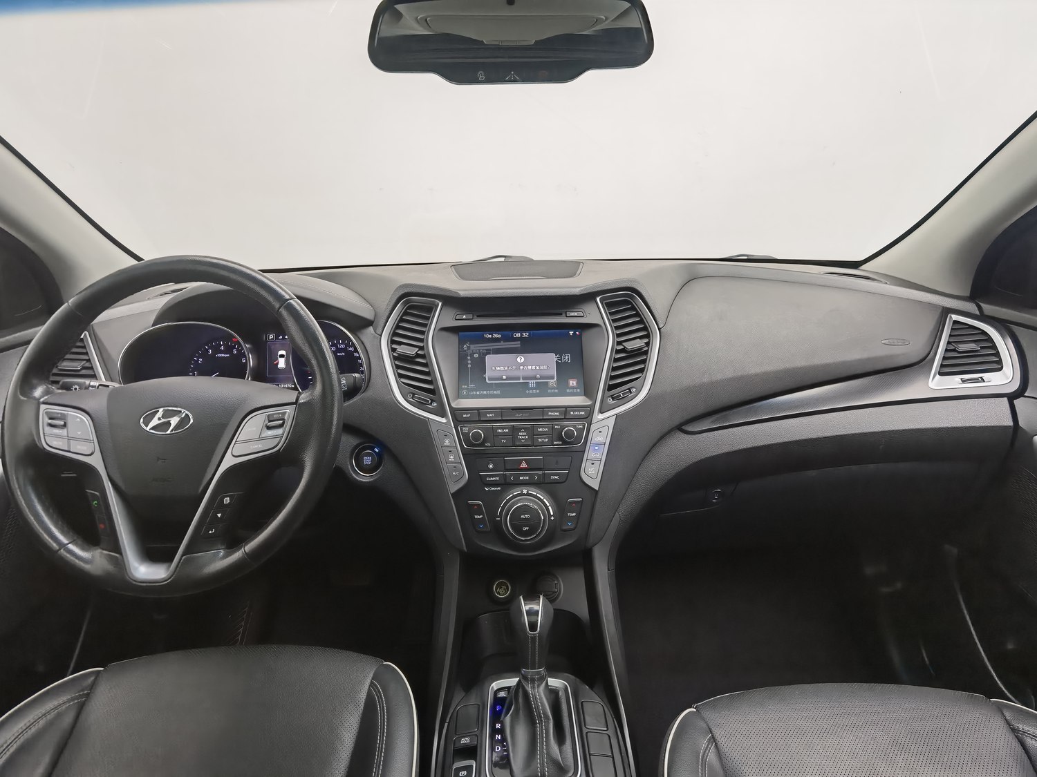 Used Hyundai Santa Fe 2017 2.0 AT