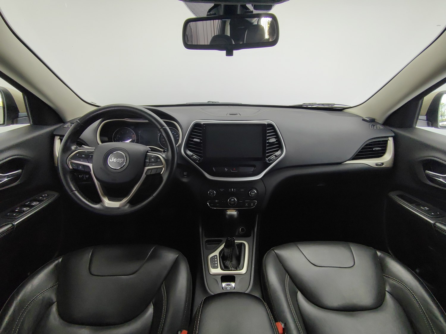 Used Jeep Cherokee 2016 2.4 AT