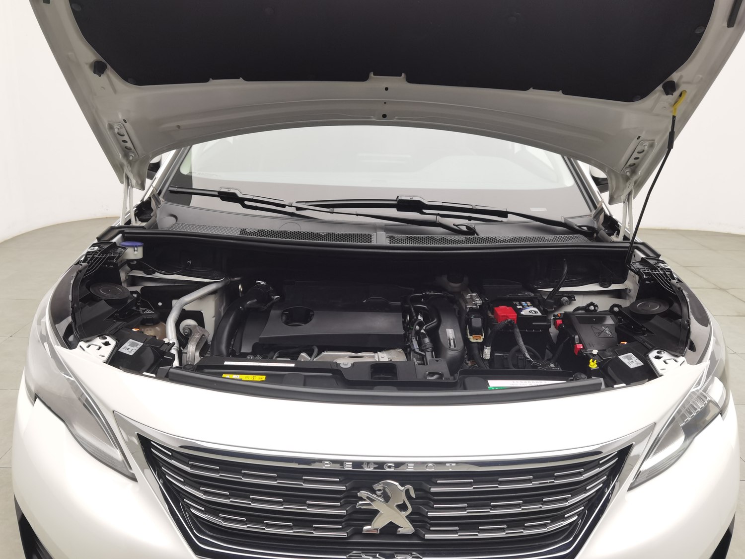 Used Peugeot 5008 2019 1.8 AT