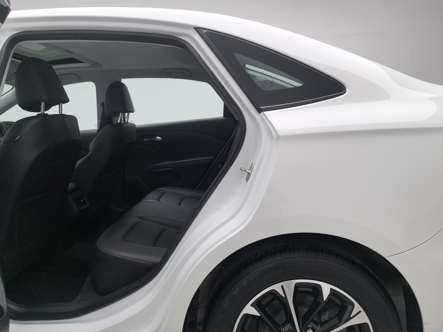 Used Chevrolet Cruze 2023 1.3 AT