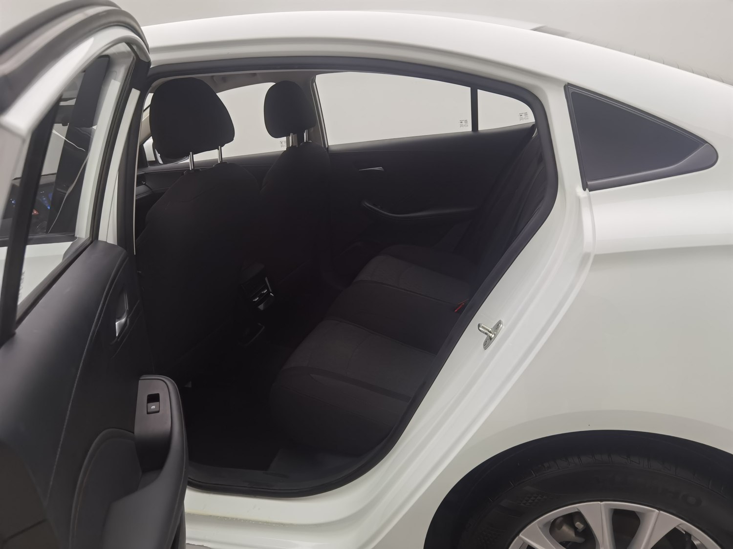Used Roewe i5 2026 1.5 MT