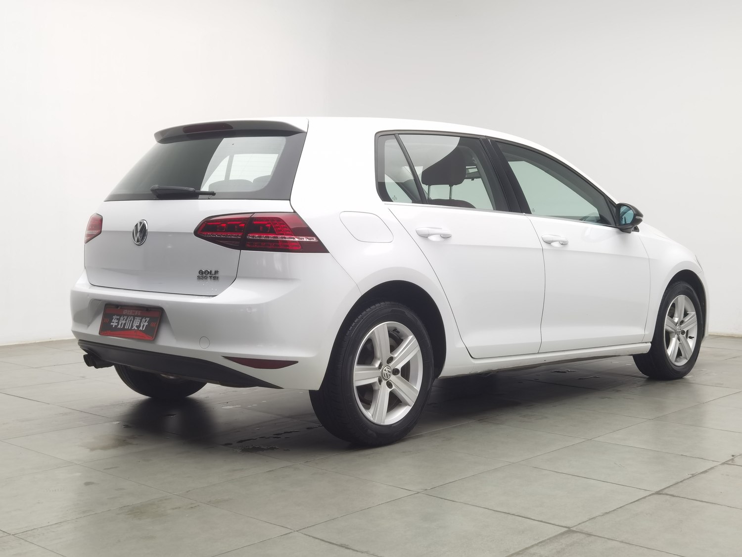 Used Volkswagen Golf 2017 1.4 AT