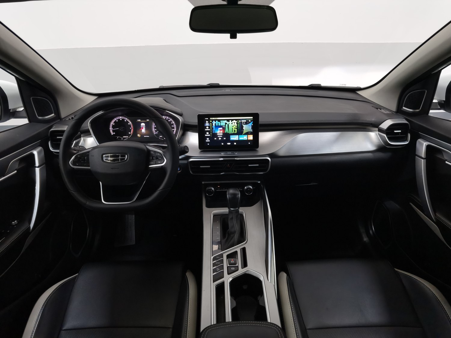 Used Geely Binyue 2020 1.4 AT