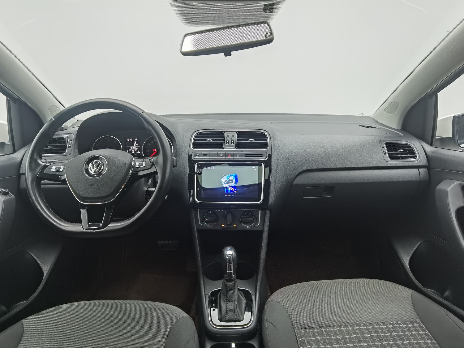 Used Volkswagen Polo 2018 1.5 AT