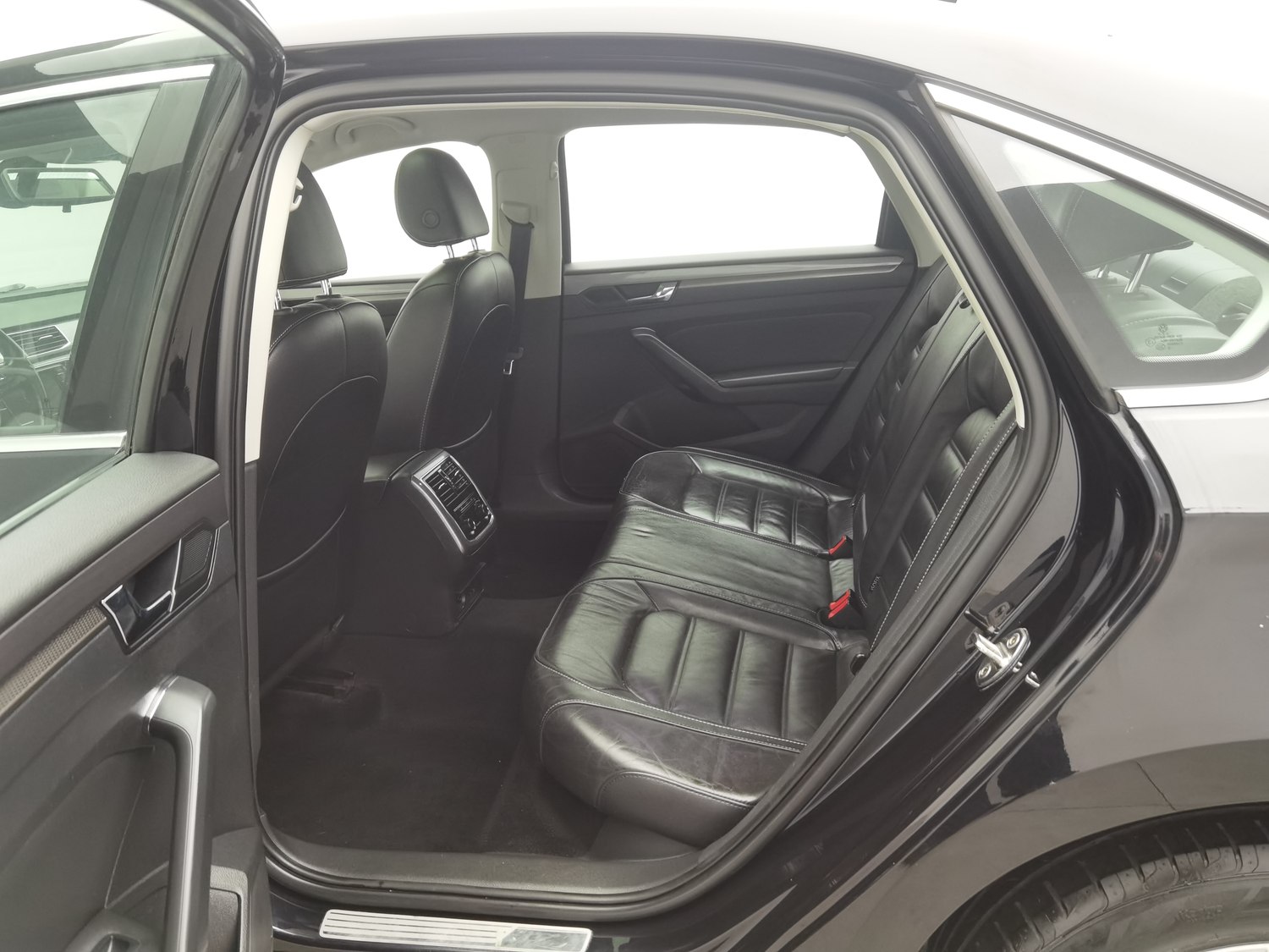 Used Volkswagen Passat 2016 1.4 AT