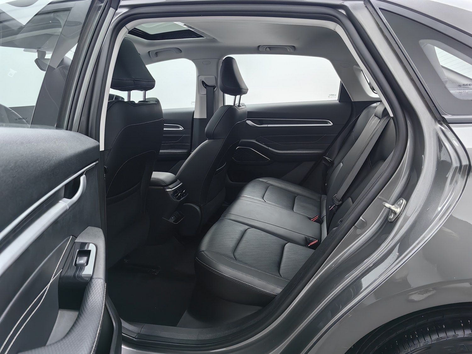 Used Geely Emgrand 2023 1.5 AT