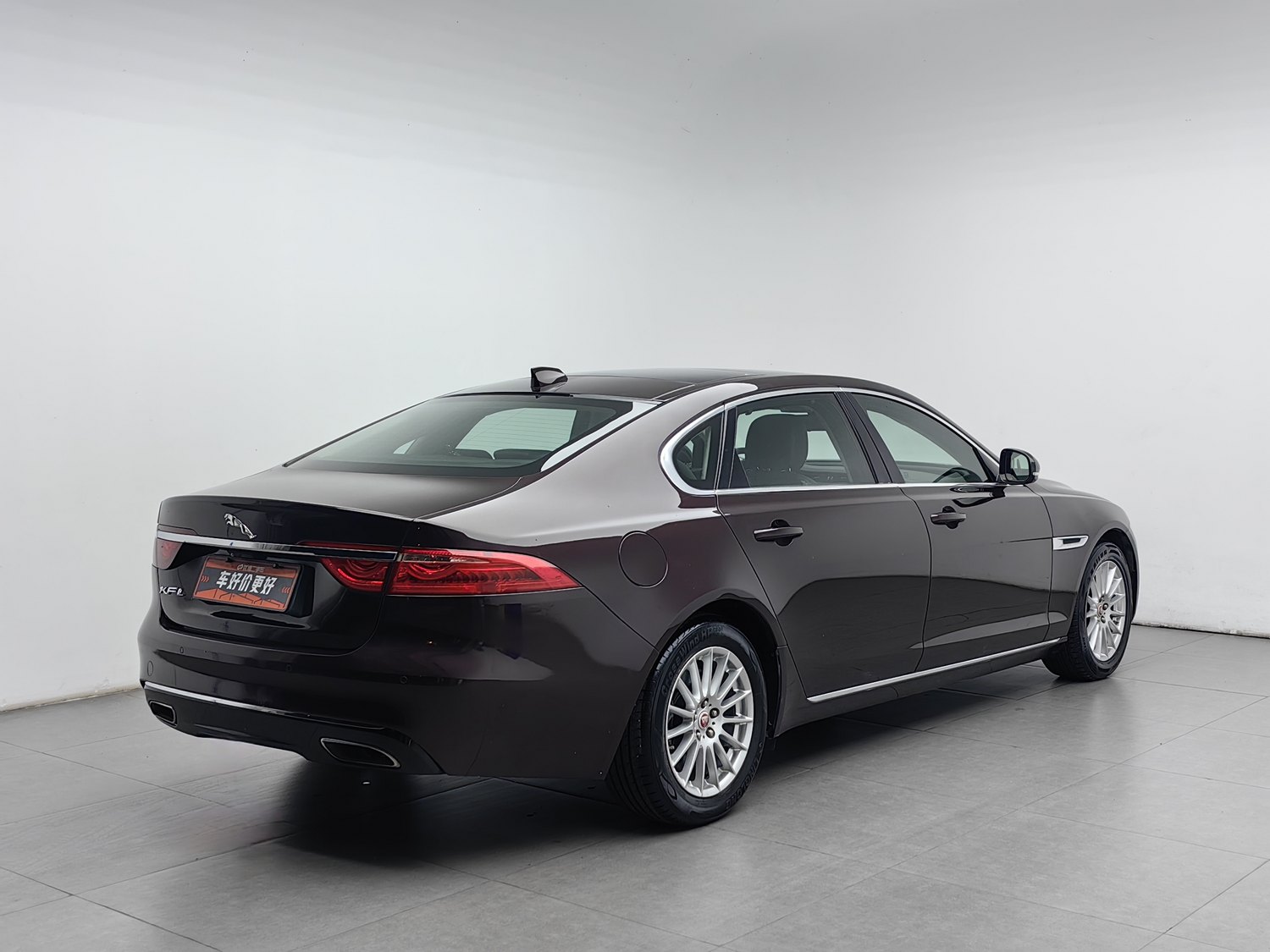 Used Jaguar XFL 2017 2.0 AT