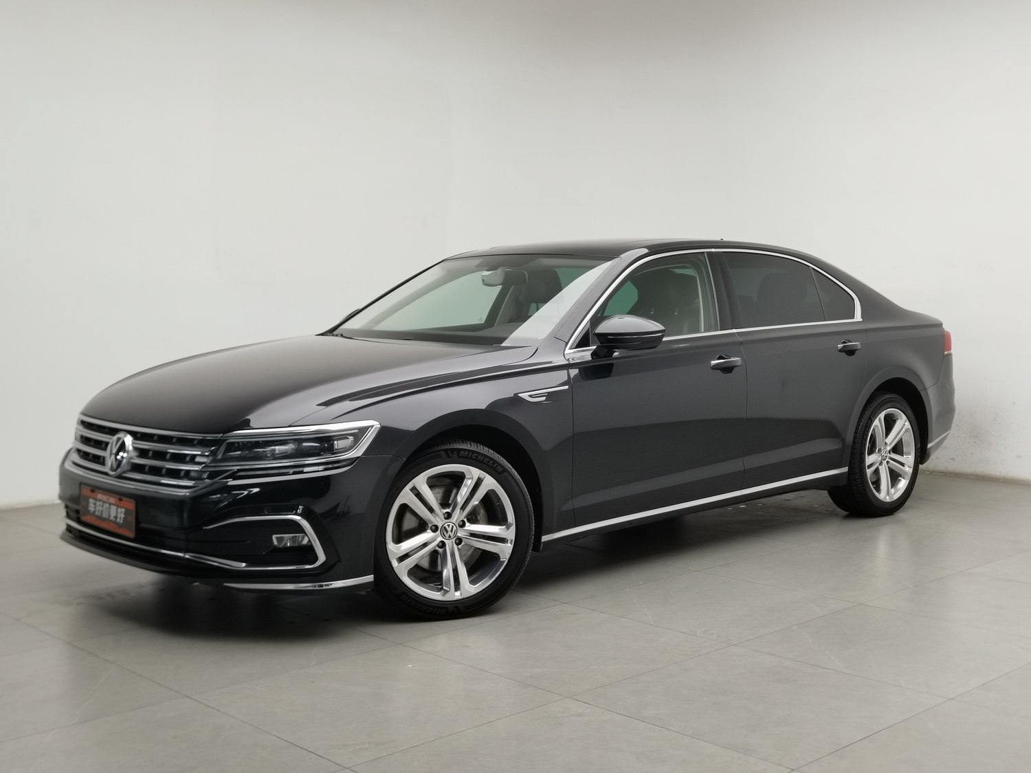 Used Volkswagen Phideon 2021 2.0 AT