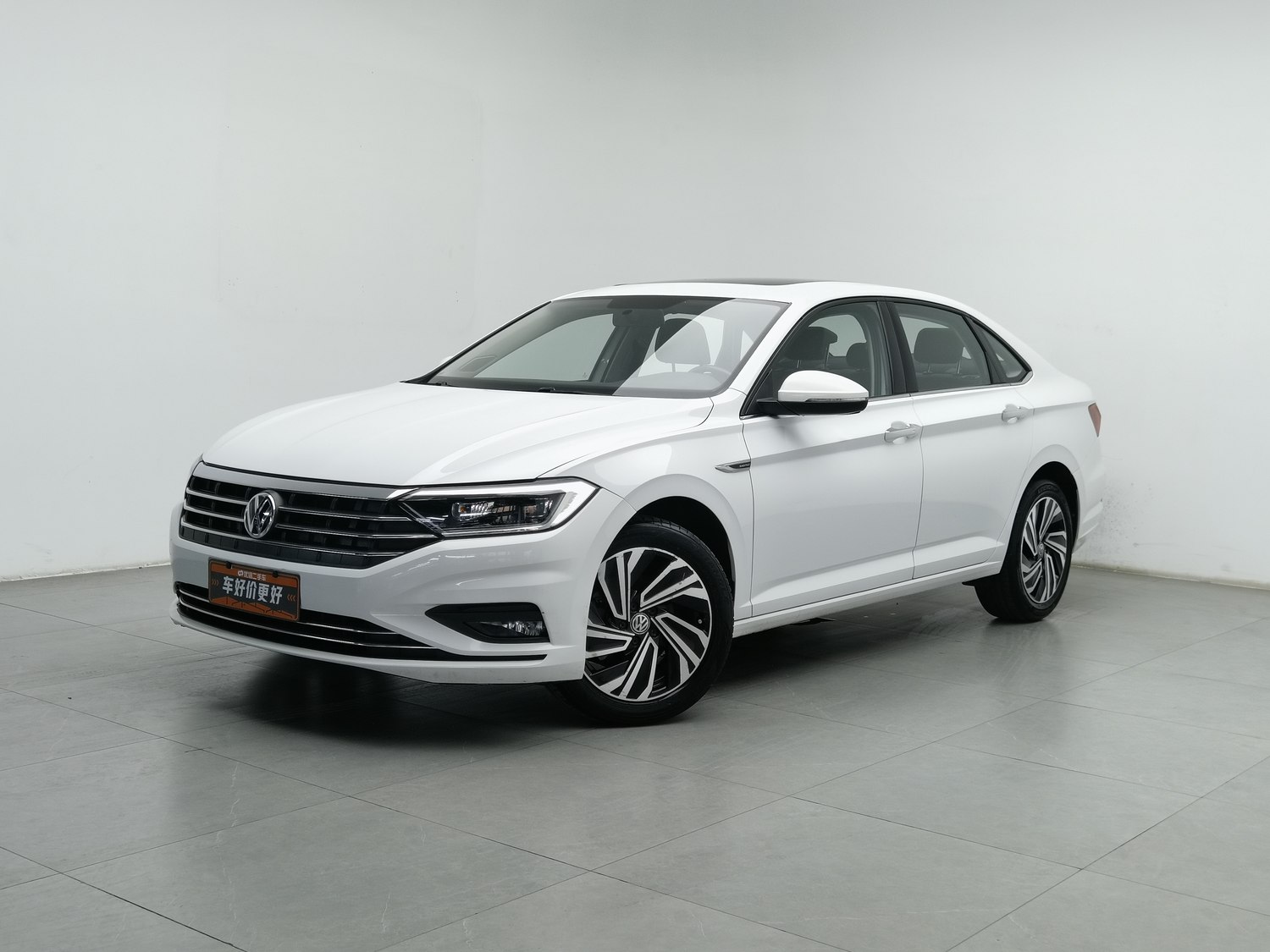 Used Volkswagen Sagitar 2022 1.4 AT