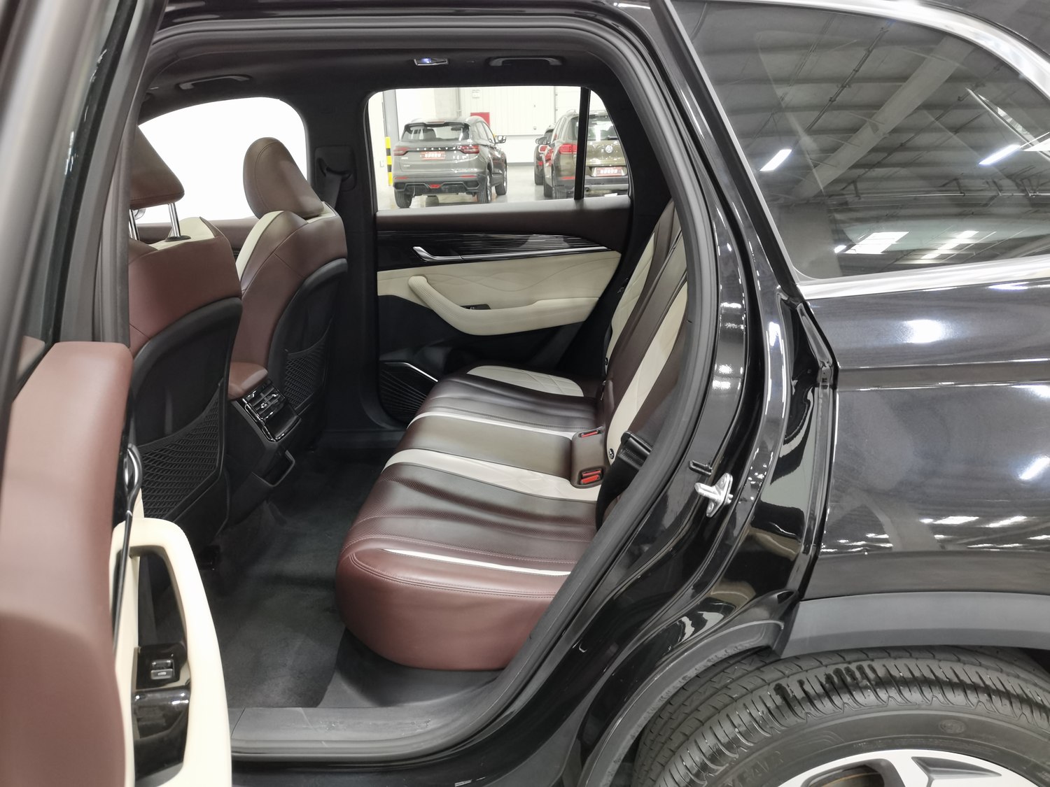 Used Geely Xingyue L 2021 2.0 AT