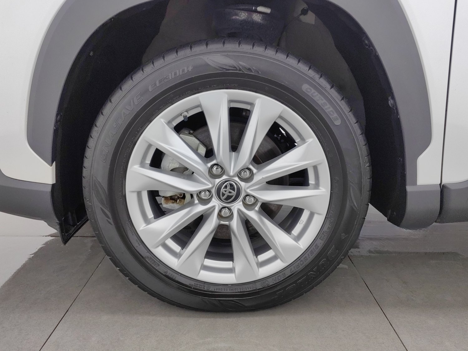 Used Toyota Corolla Cross 2023 2.0 AT