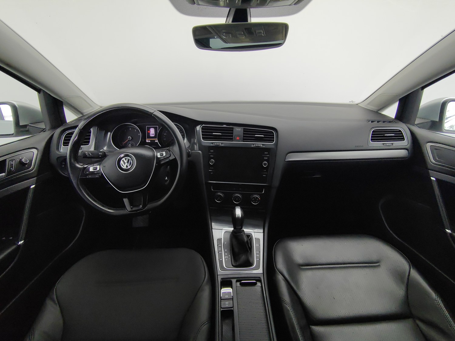 Used Volkswagen Golf (Imported) 2019 1.8 AT