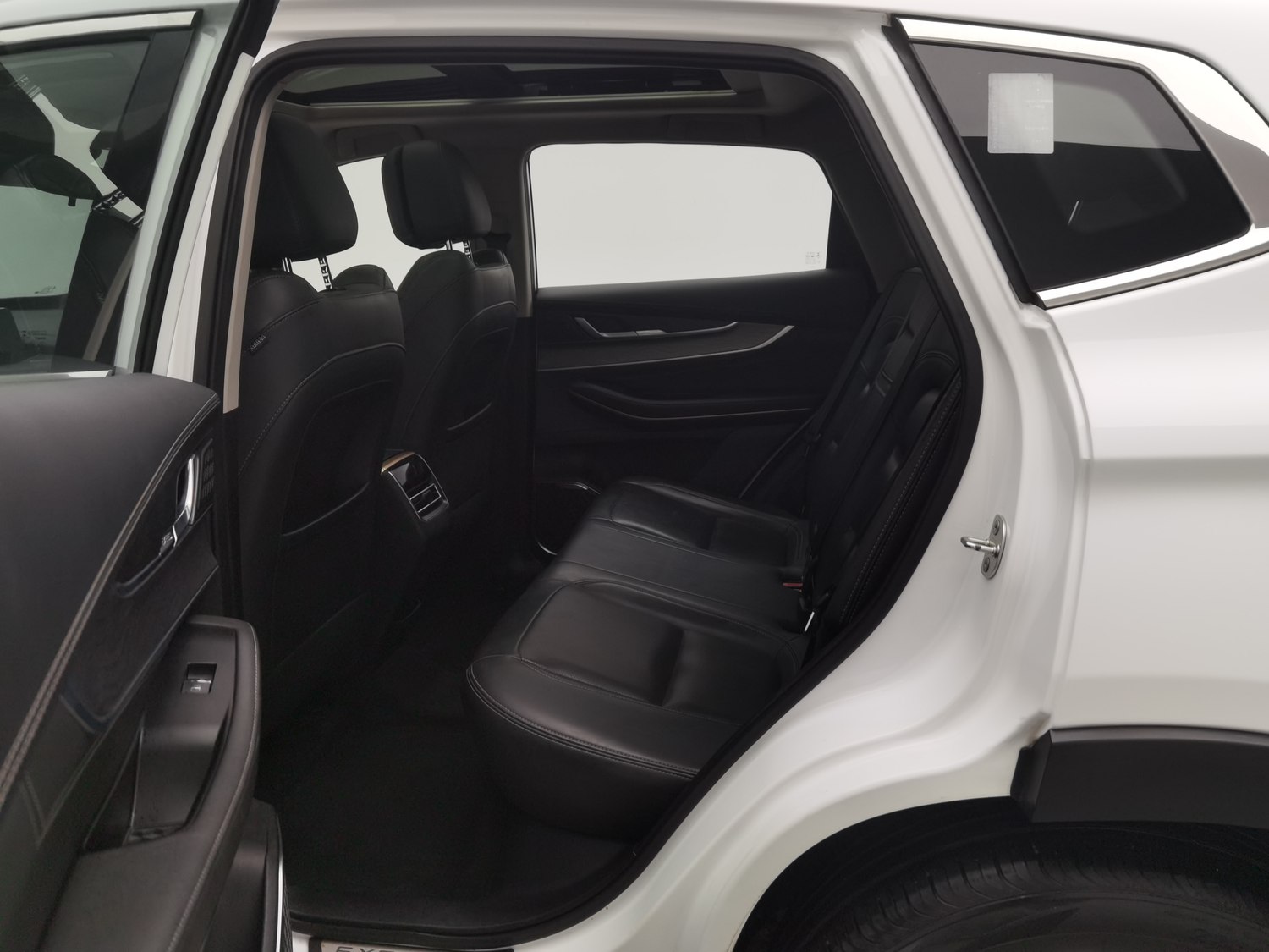Used Exeed TX PHEV 2022 1.5 AT