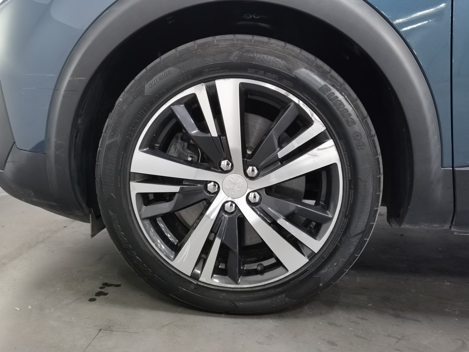 Used Peugeot 5008 2017 1.8 AT