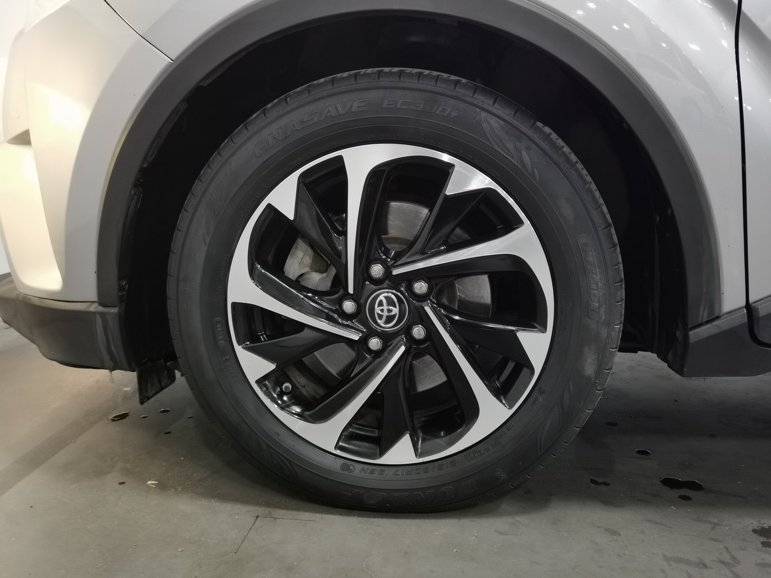 Used Toyota C-HR 2020 2.0 AT