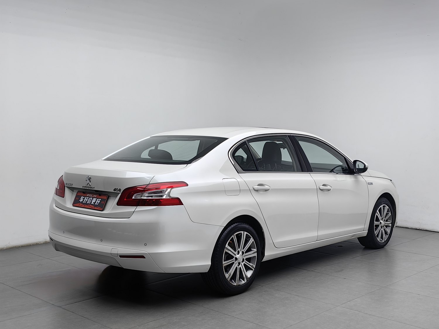 Used Peugeot 408 2015 1.2 AT