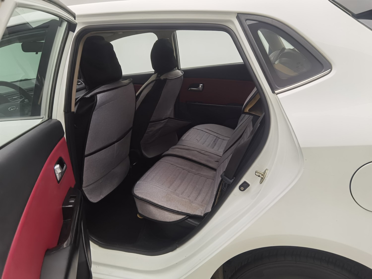 Used Kia K2 2015 1.4 AT