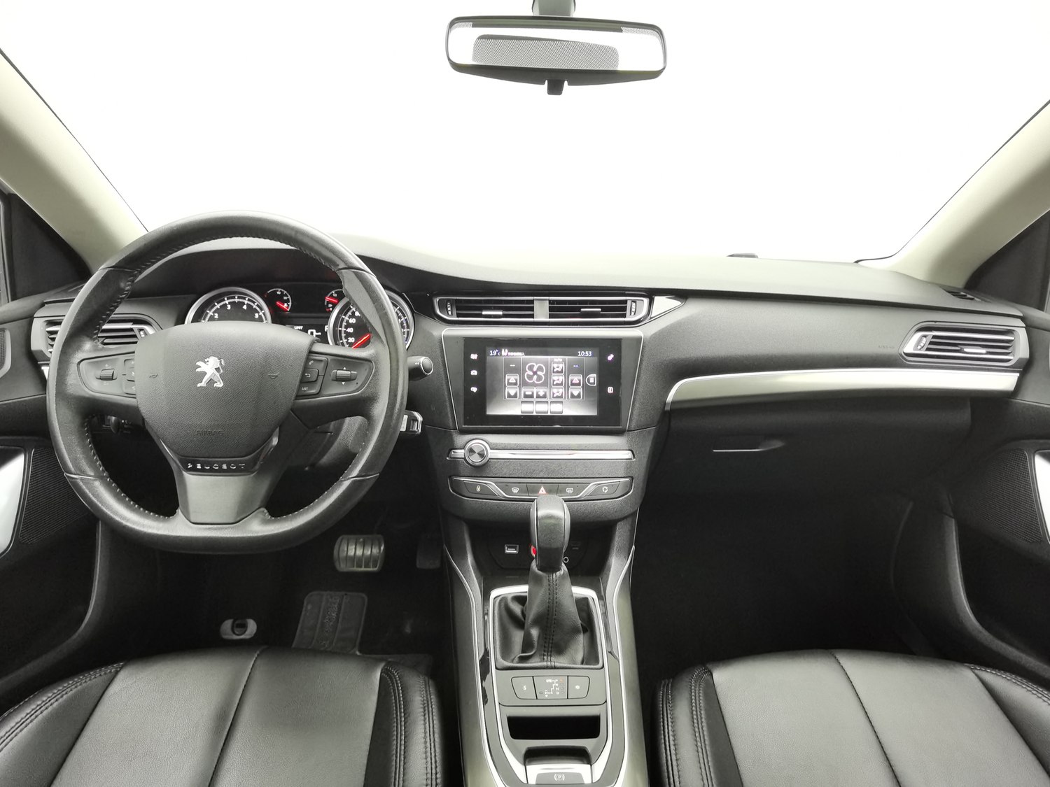 Used Peugeot 408 2014 1.8 AT