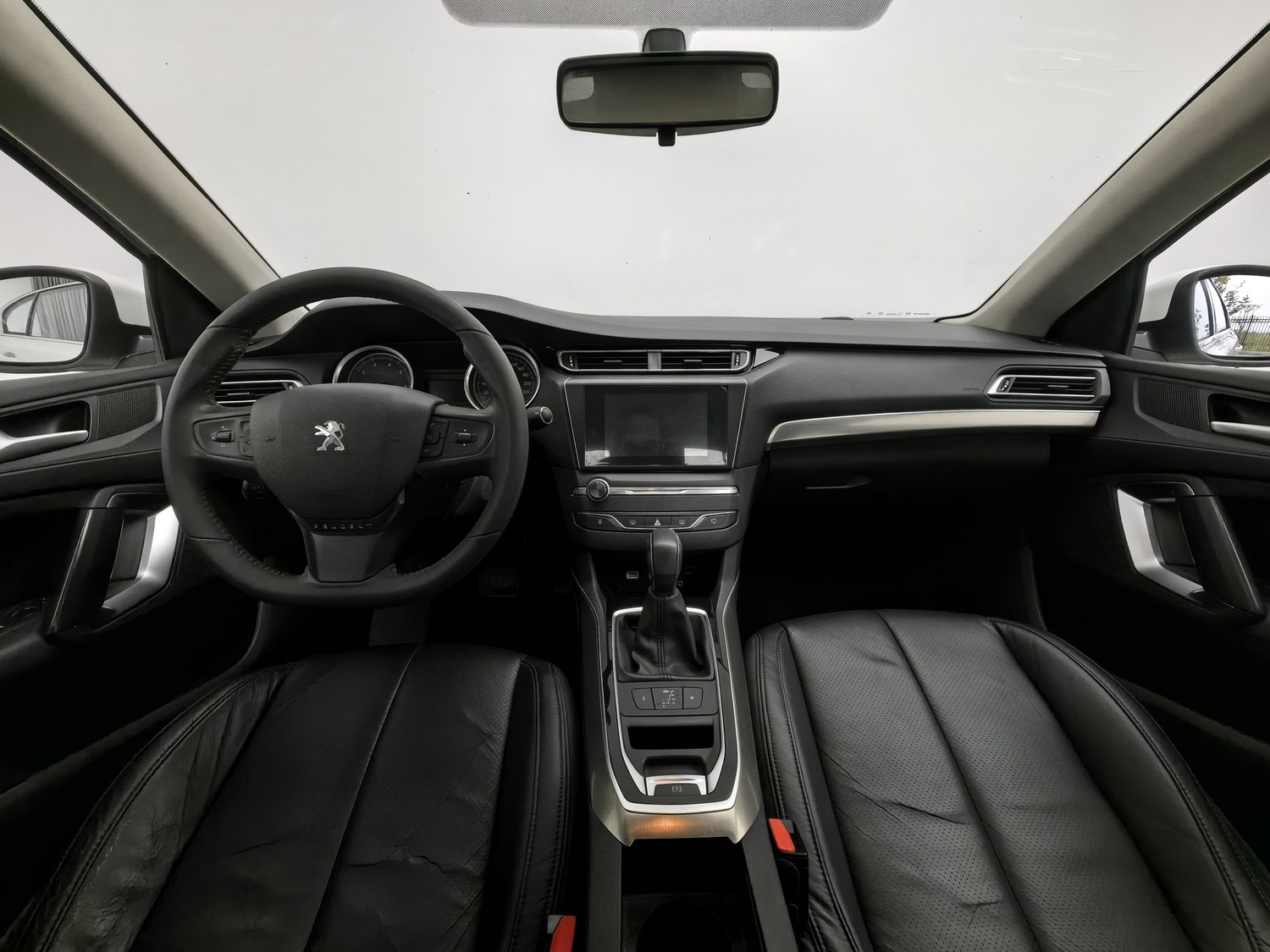 Used Peugeot 408 2015 1.2 AT