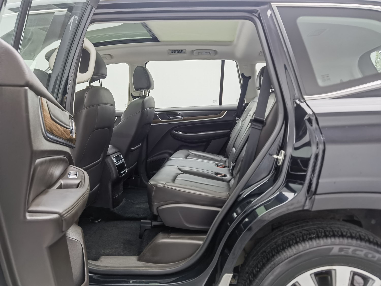 Used Roewe RX8 2019 2.0 AT