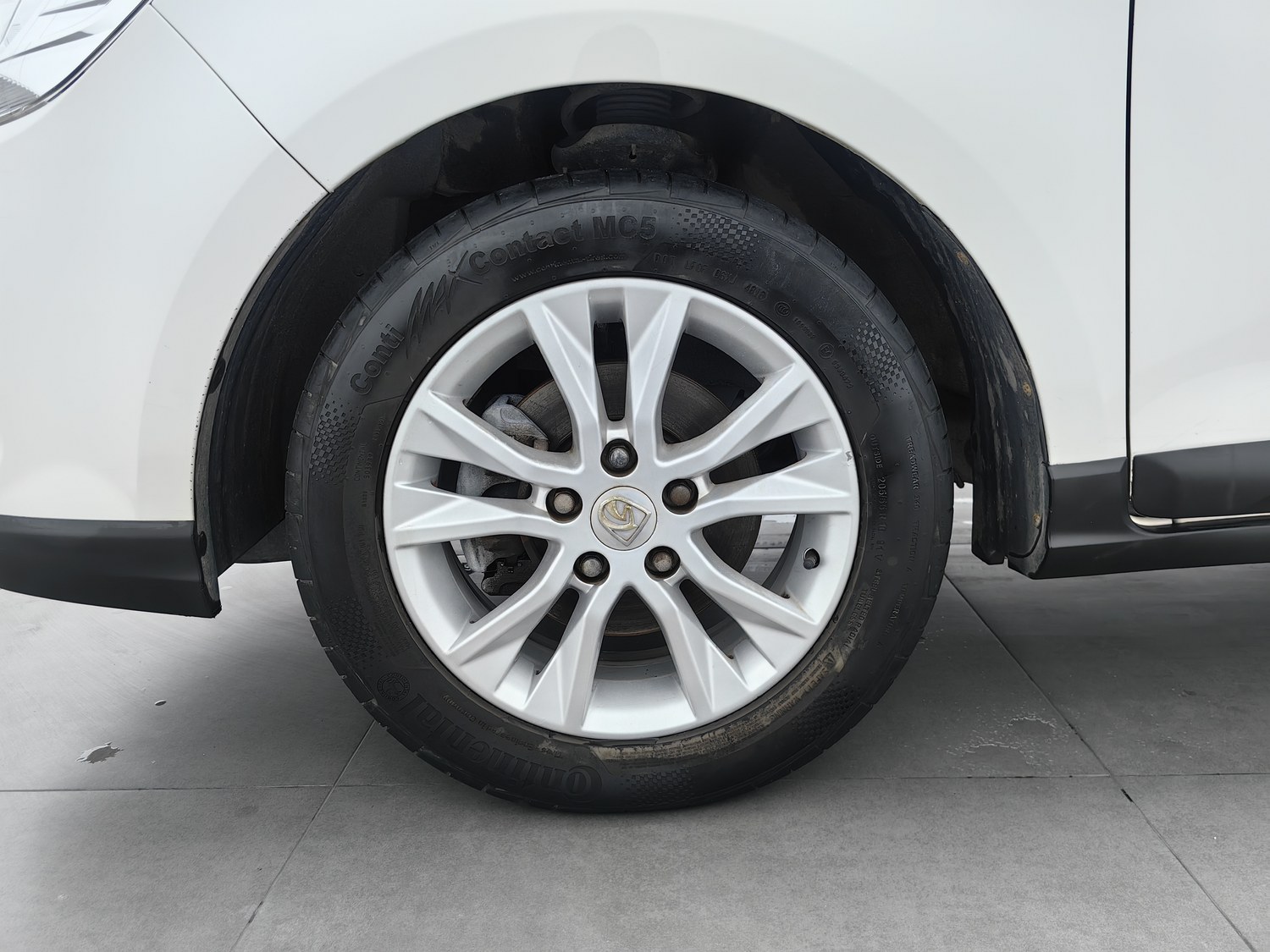 Used Baojun 730 2016 1.8 AT