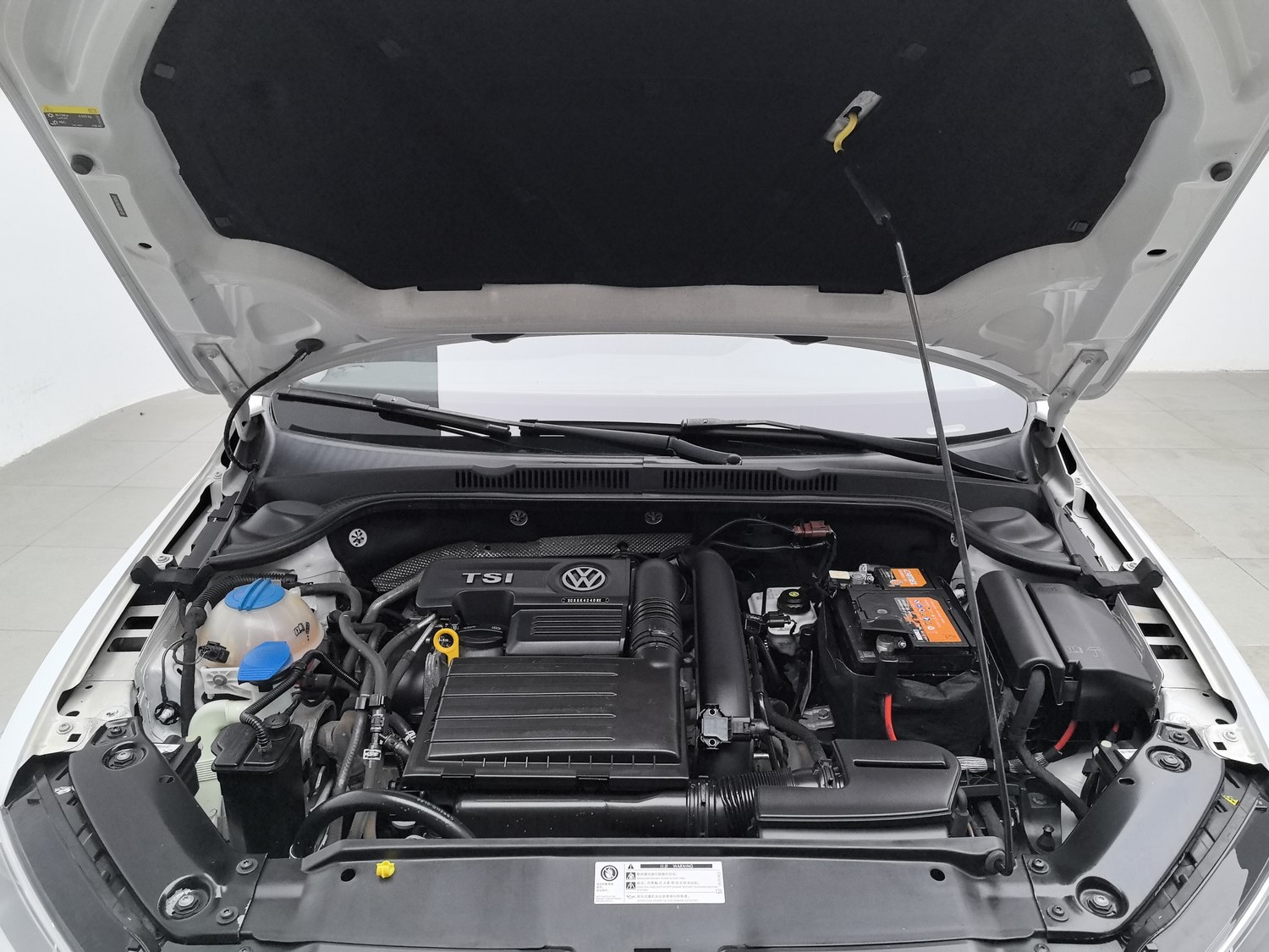 Used Volkswagen Sagitar 2018 1.4 AT