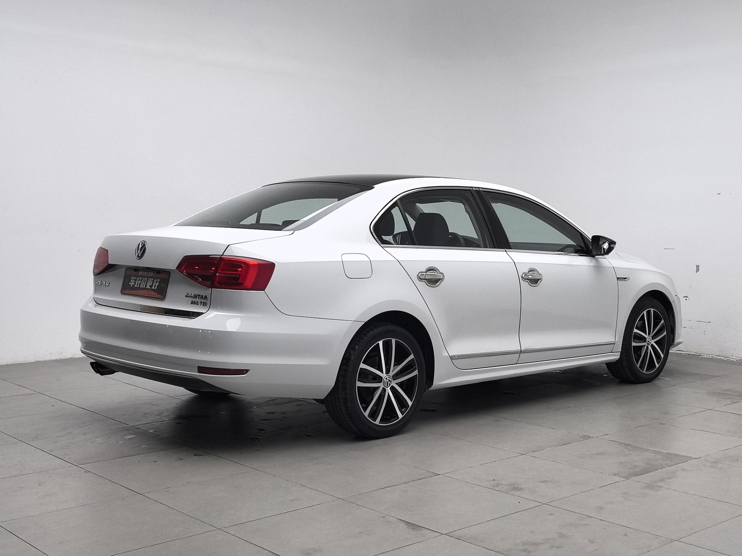 Used Volkswagen Sagitar 2018 1.4 AT