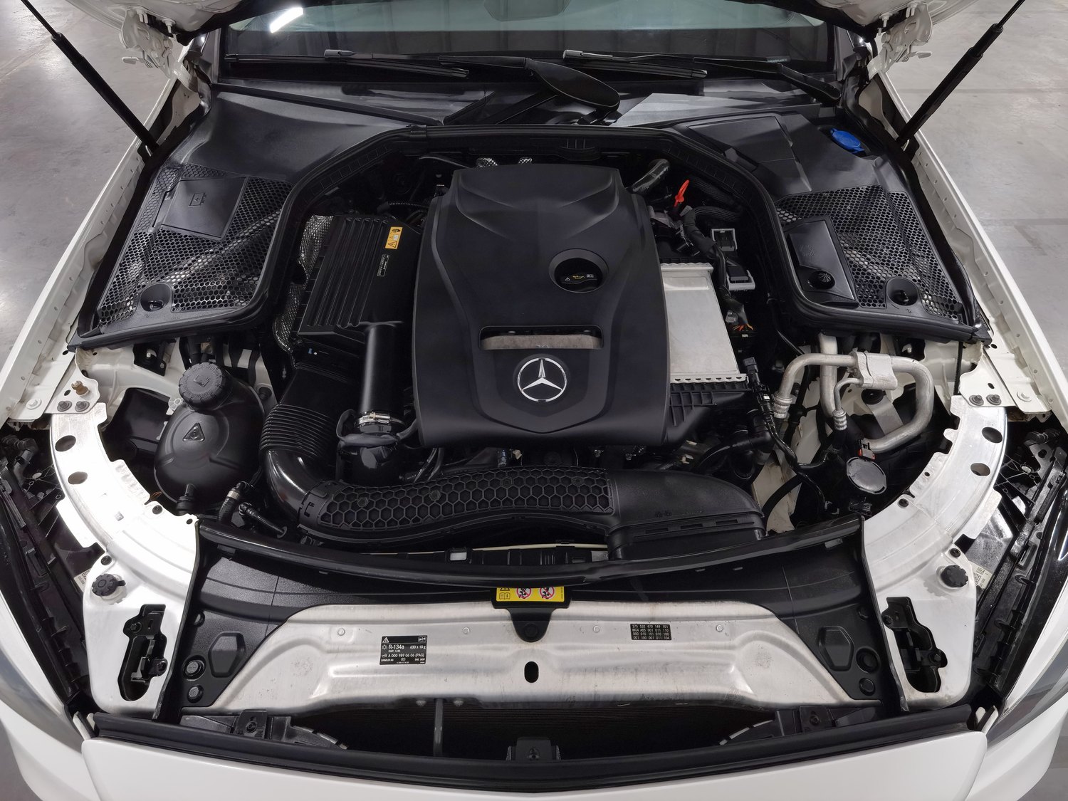 Used Mercedes-Benz C-Class 2019 1.6 AT