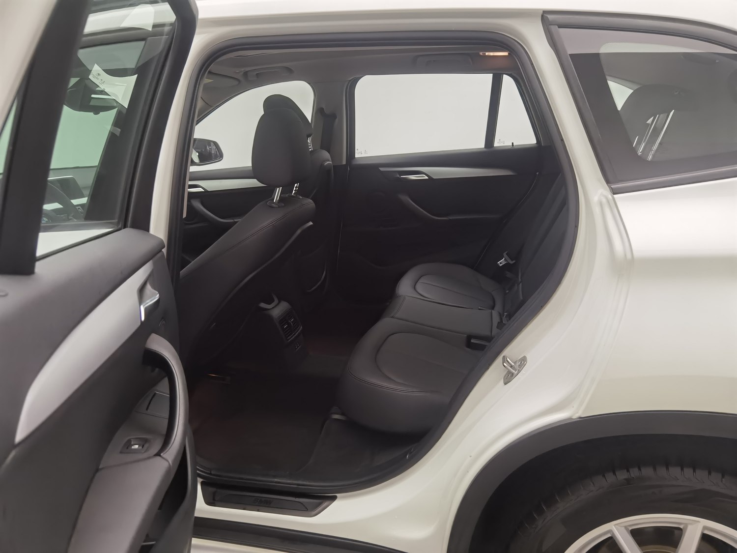 Used BMW X1 2019 1.5 AT