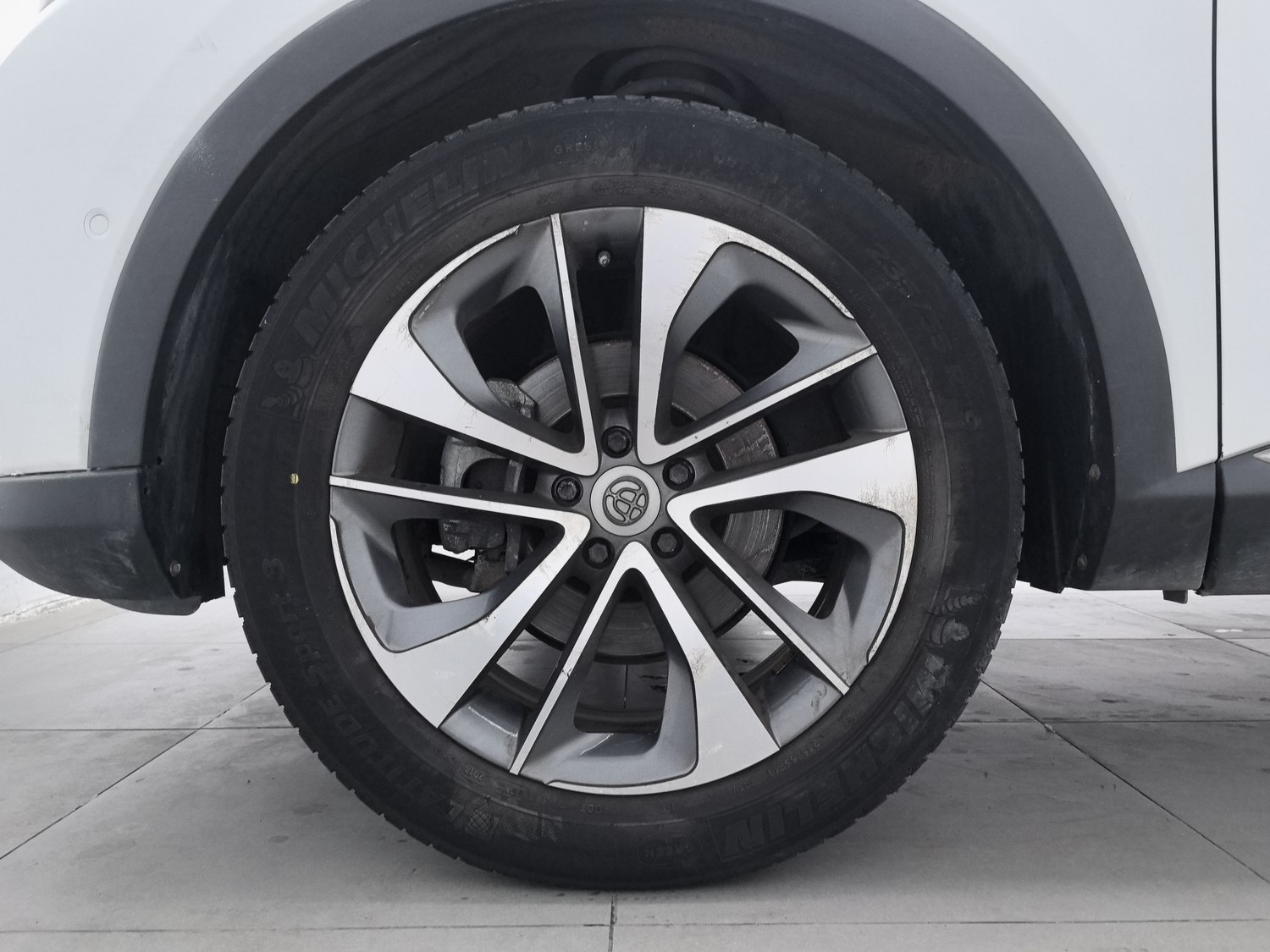 Used Brilliance V7 2018 1.6 AT