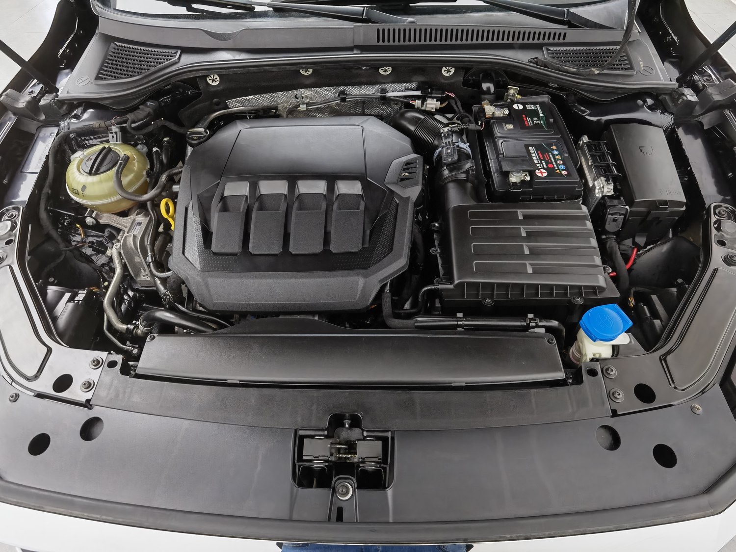 Used Volkswagen Passat 2020 2.0 AT