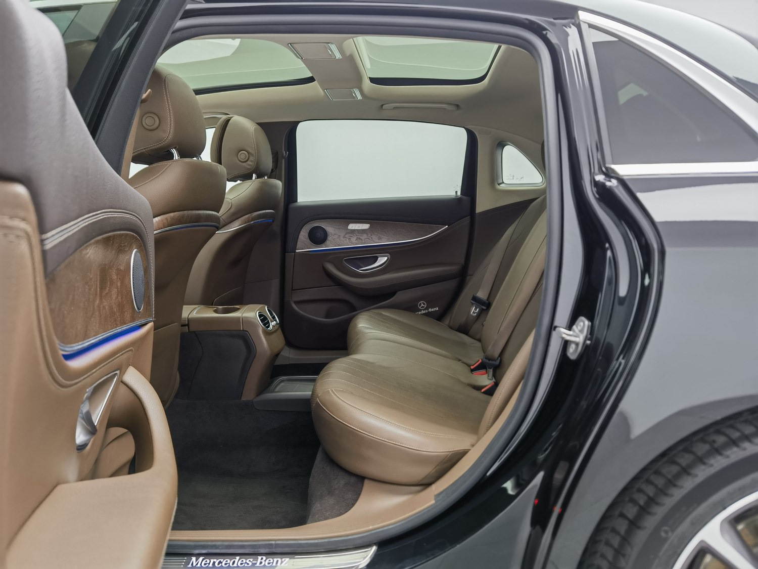 Used Mercedes-Benz E-Class 2020 1.5 AT