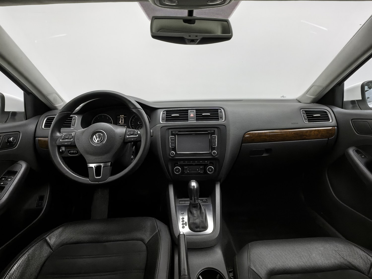 Used Volkswagen Sagitar 2014 1.4 AT