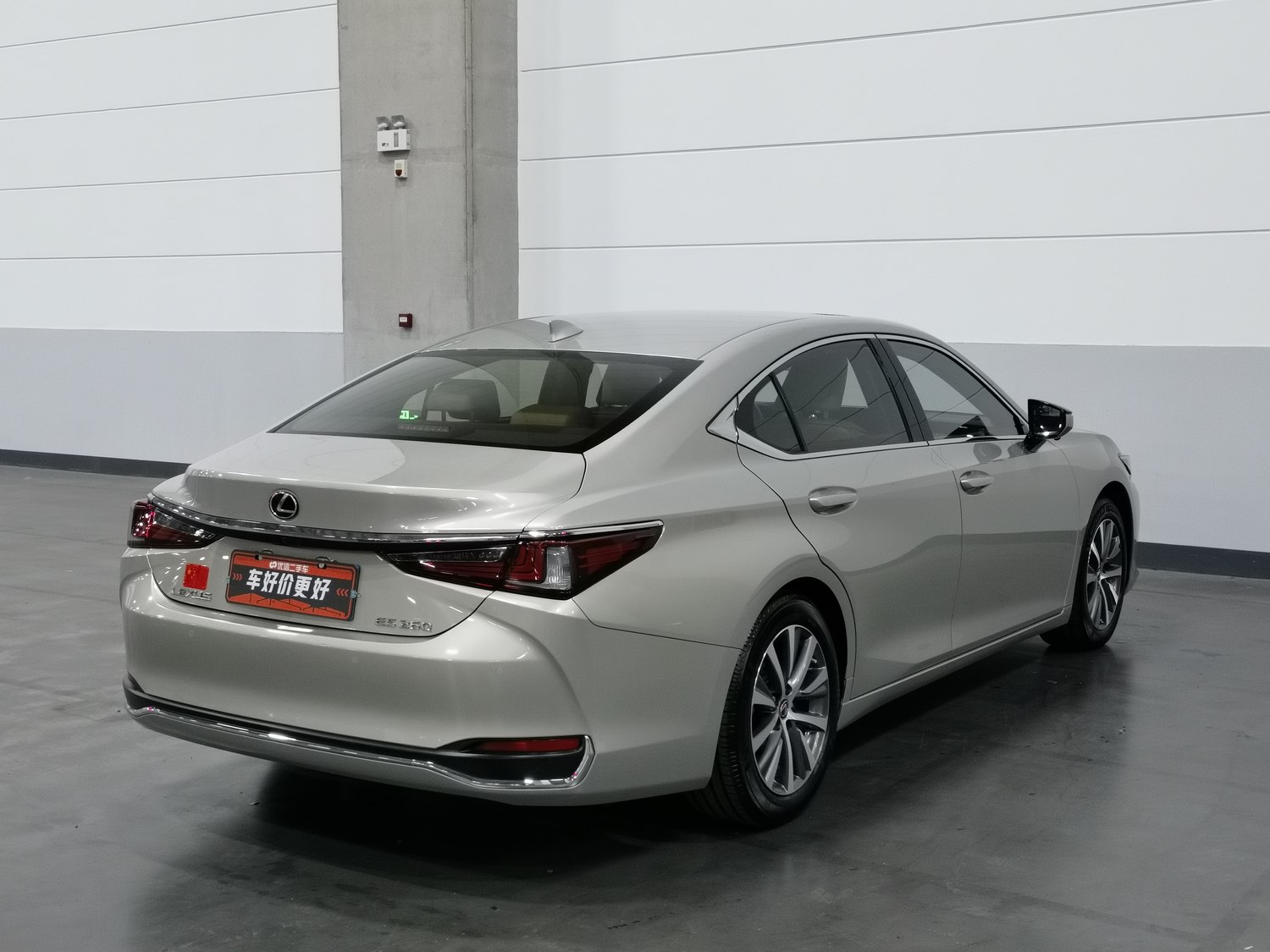 Used Lexus ES 2018 2.5 AT